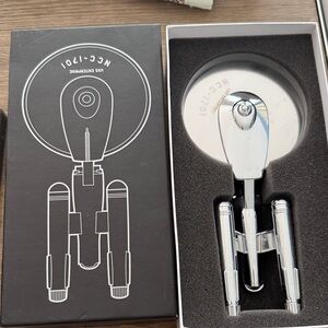 Star Trek USS Enterprise Pizza Cutter